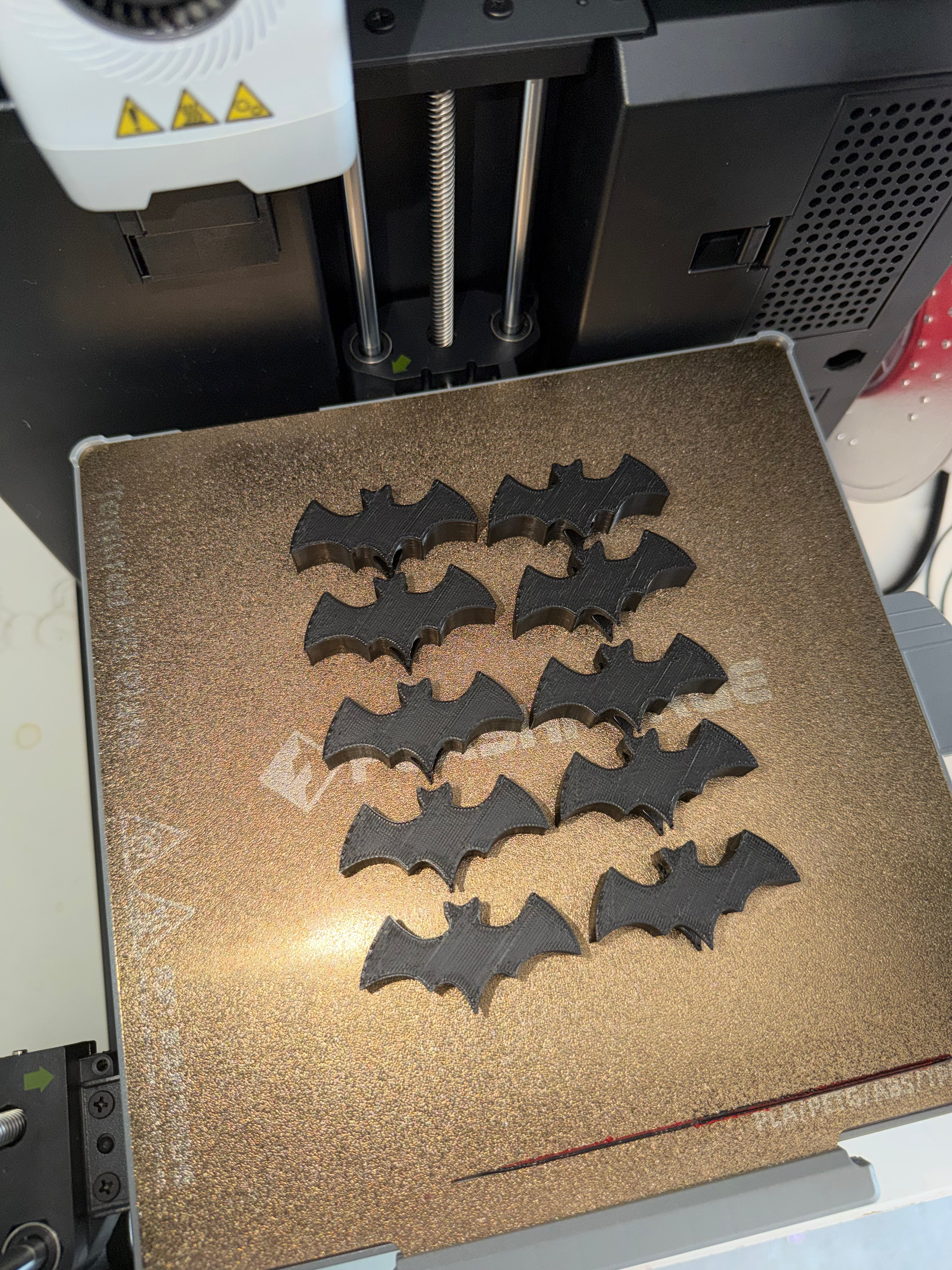 BAT STRAW TOPPER