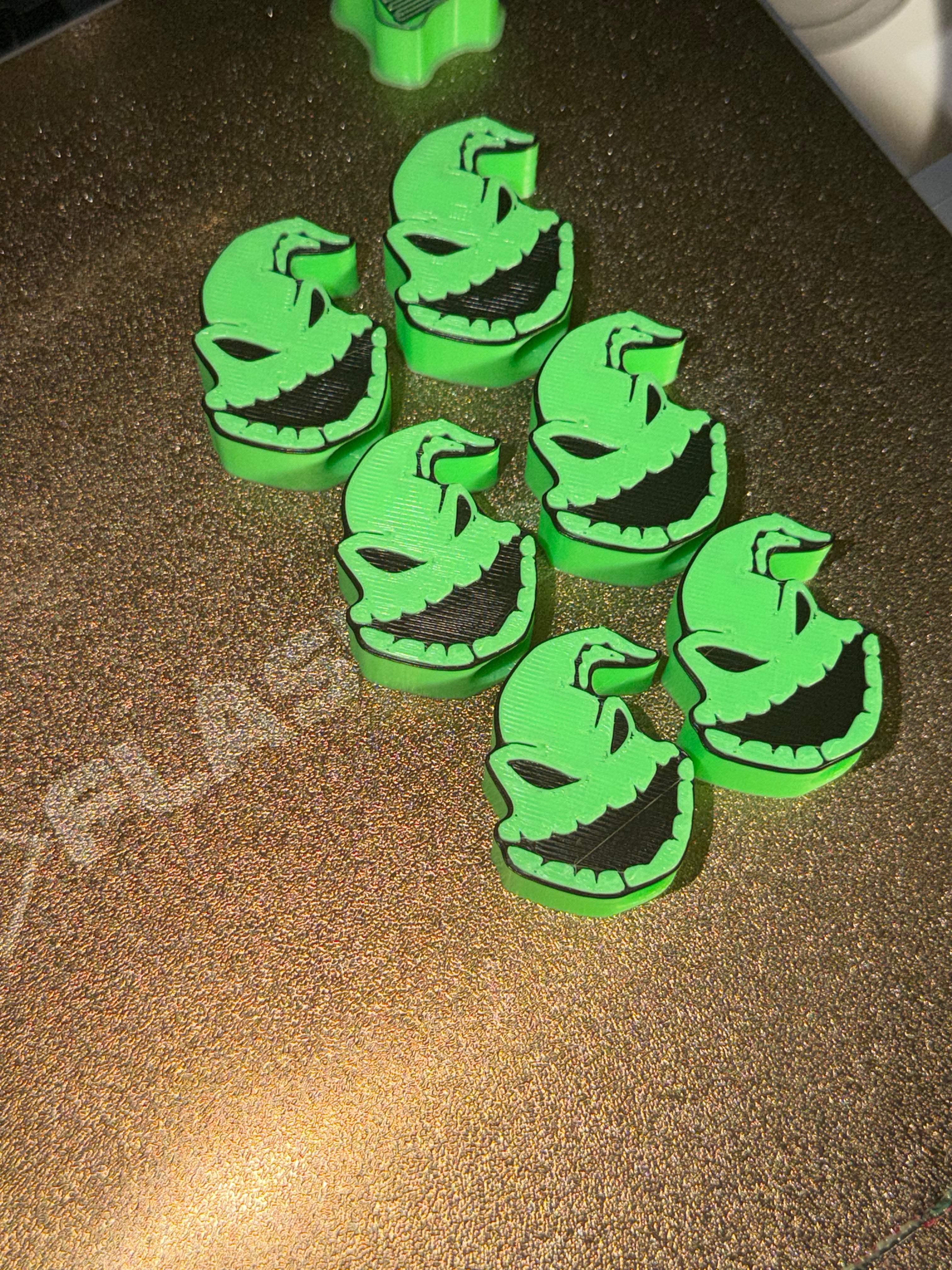 OGGIE STRAW TOPPERS